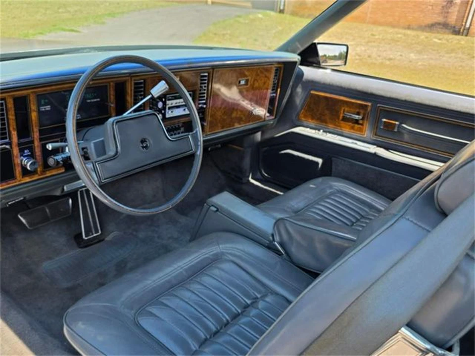 1985 Buick Riviera 4th-7th Gen - Image 16 of 31