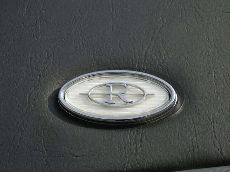1985 Buick Riviera 4th-7th Gen - Image 22 of 31