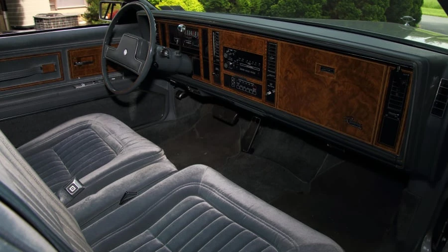 1985 Buick Riviera 4th-7th Gen - Image 5 of 12