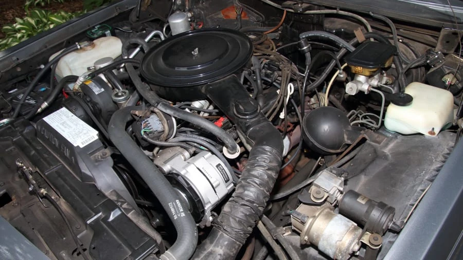 1985 Buick Riviera 4th-7th Gen - Image 6 of 12