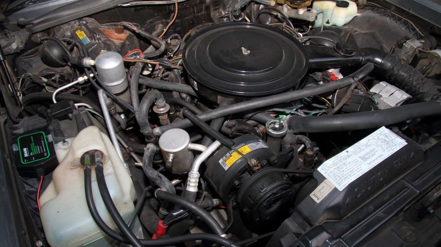 1985 Buick Riviera 4th-7th Gen - Image 7 of 12