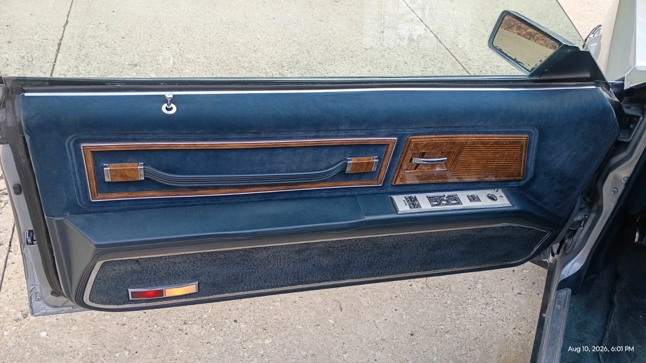 1985 Buick Riviera 4th-7th Gen - Image 11 of 31