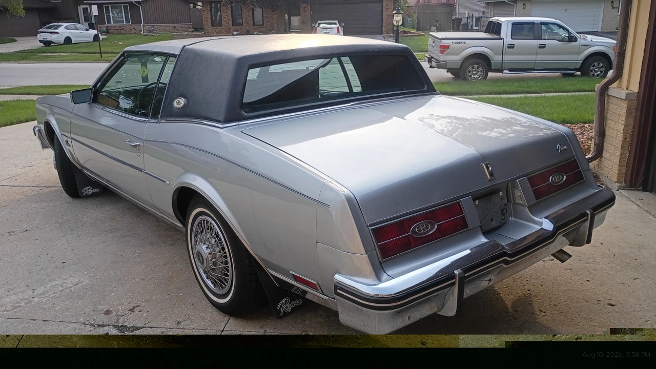 1985 Buick Riviera 4th-7th Gen - Image 4 of 31