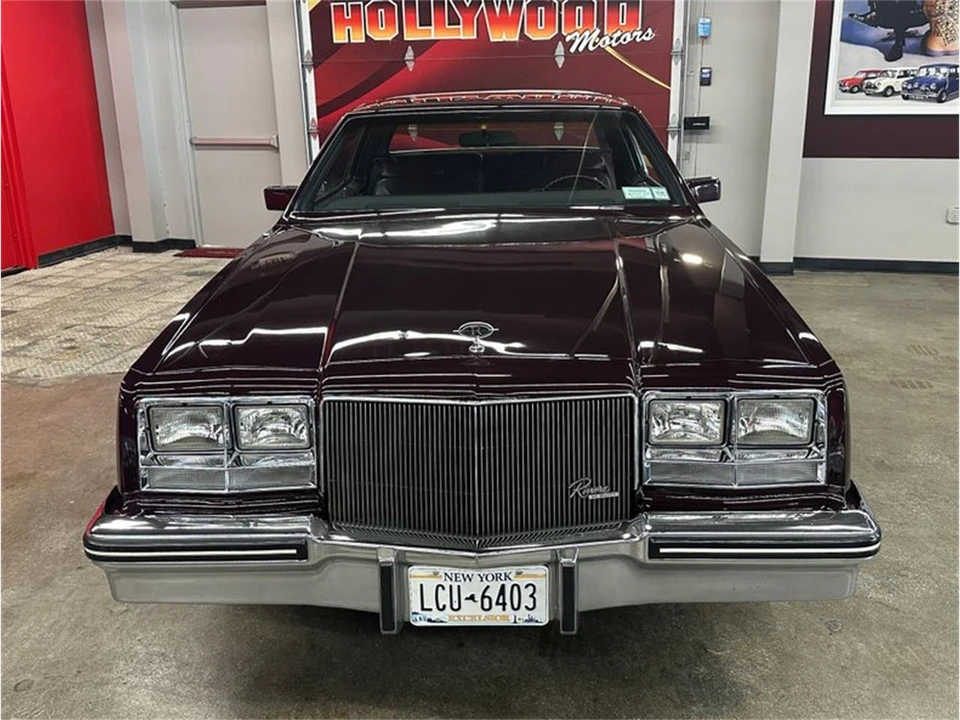 1985 Buick Riviera 4th-7th Gen - Image 10 of 31