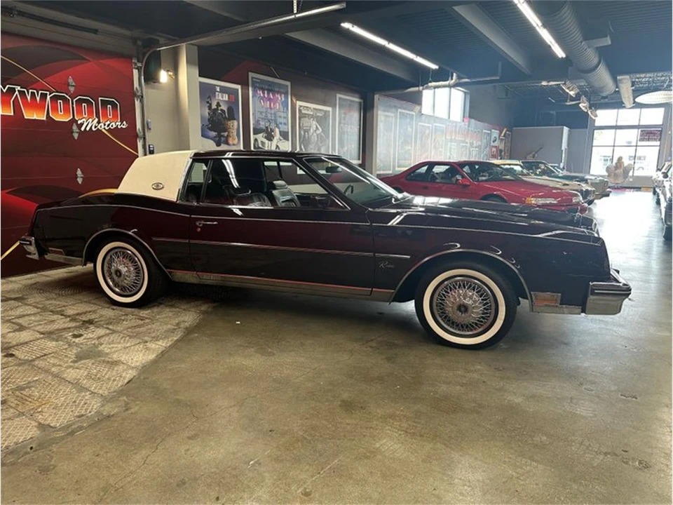 1985 Buick Riviera 4th-7th Gen - Image 14 of 31