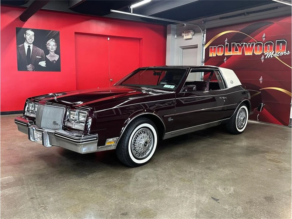 1985 Buick Riviera 4th-7th Gen - Image 2 of 31