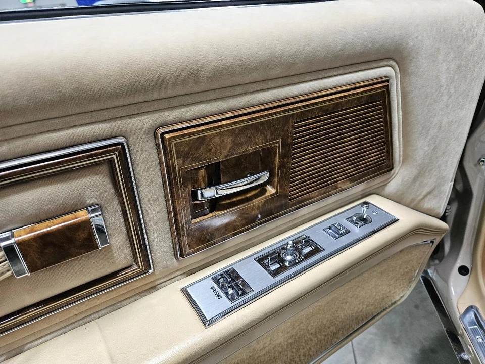 1985 Buick Riviera 4th-7th Gen - Image 22 of 29