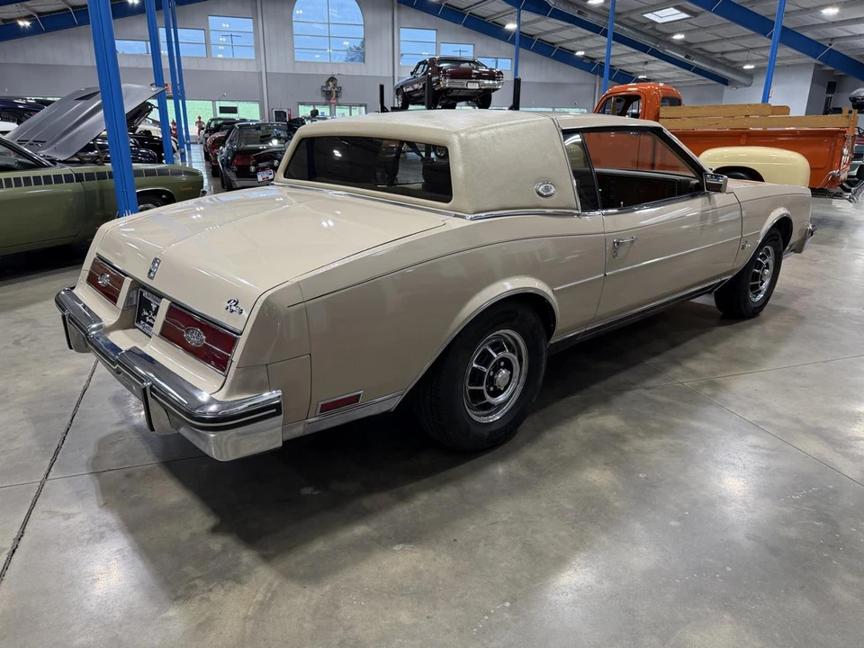 1985 Buick Riviera 4th-7th Gen - Image 6 of 29
