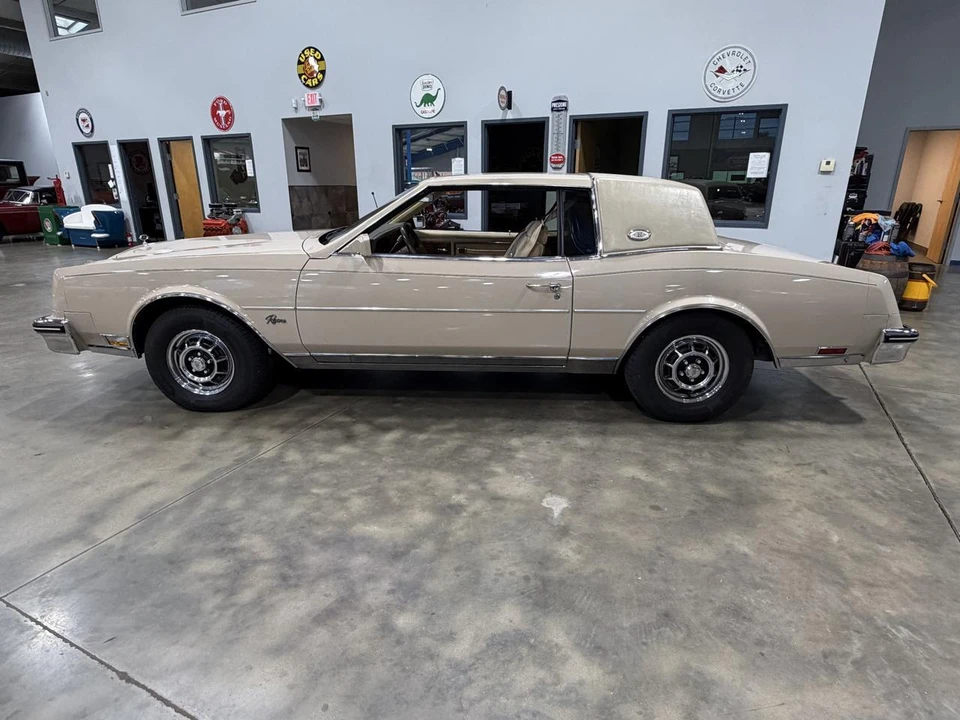 1985 Buick Riviera 4th-7th Gen - Image 7 of 29