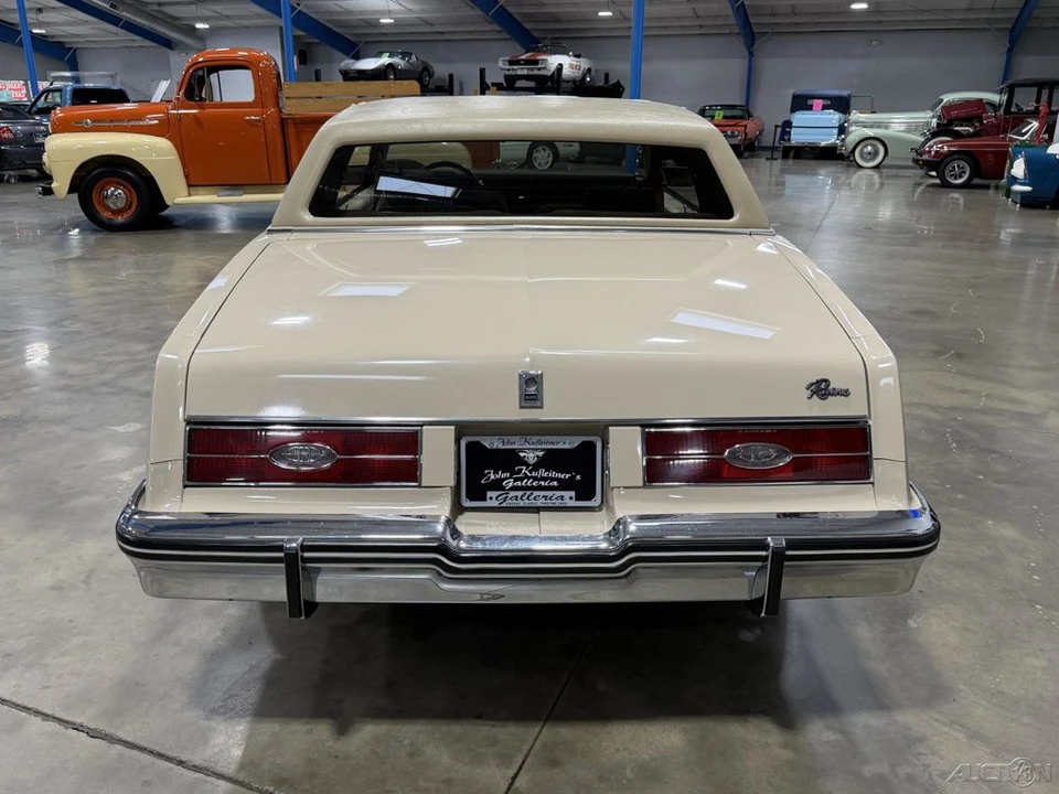 1985 Buick Riviera 4th-7th Gen - Image 7 of 24