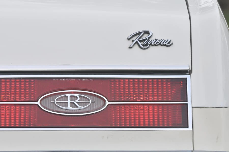 1985 Buick Riviera 4th-7th Gen - Image 7 of 9