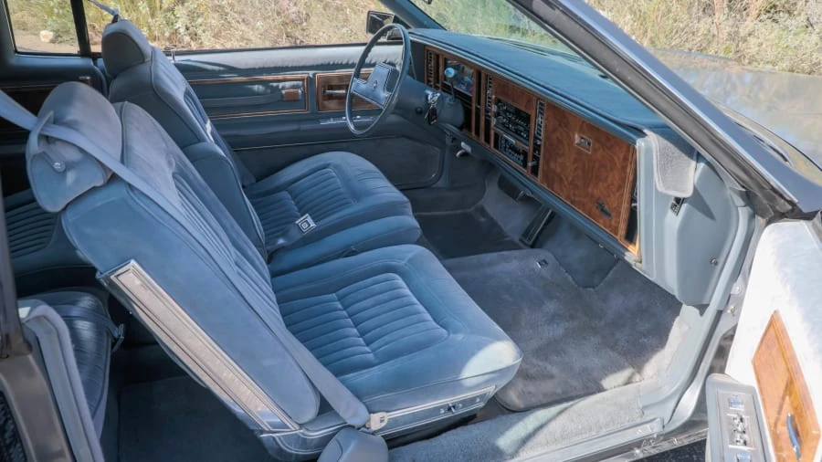 1985 Buick Riviera 4th-7th Gen - Image 5 of 20