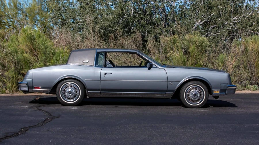 1985 Buick Riviera 4th-7th Gen - Image 8 of 20