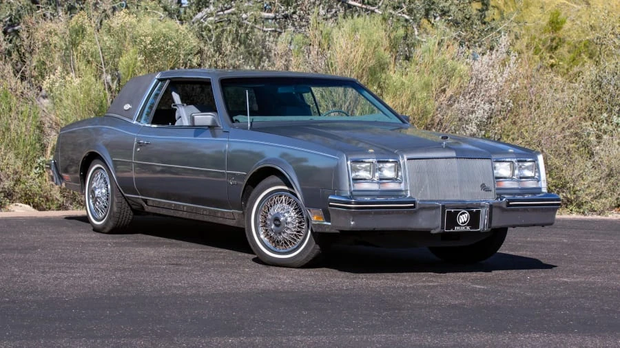 1985 Buick Riviera 4th-7th Gen - Image 12 of 20