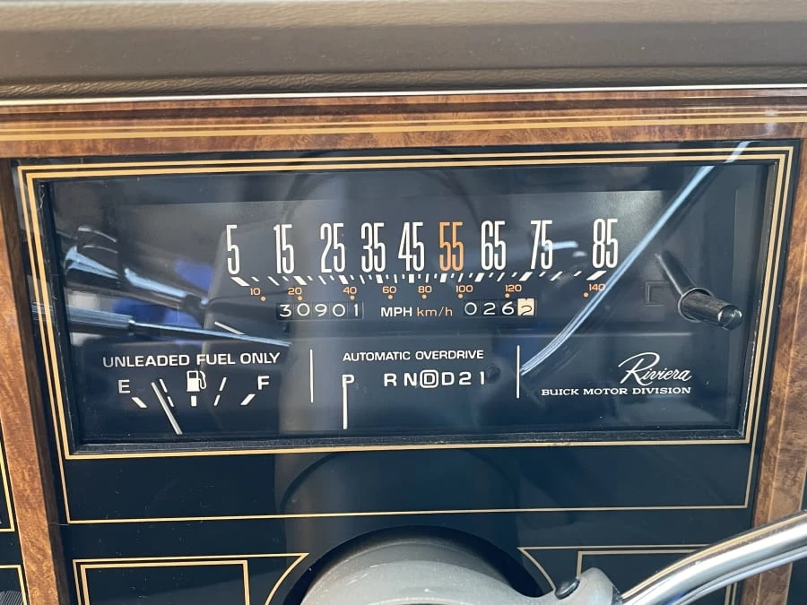 1985 Buick Riviera 4th-7th Gen - Image 15 of 26