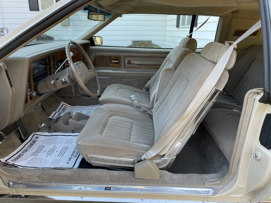 1985 Buick Riviera 4th-7th Gen - Image 17 of 26