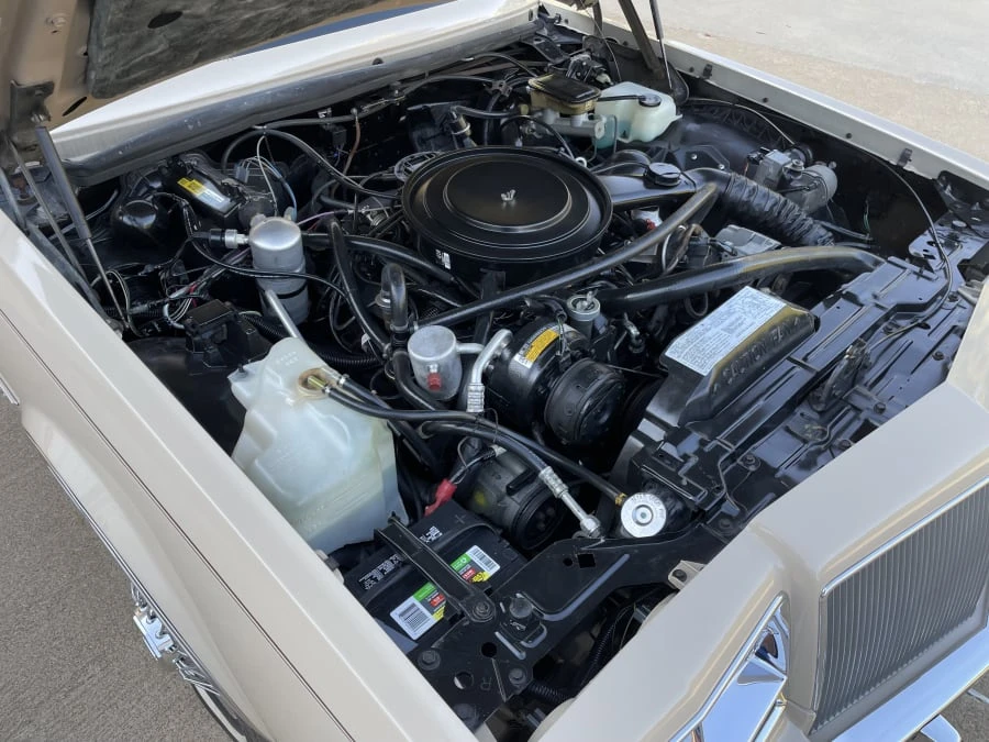 1985 Buick Riviera 4th-7th Gen - Image 23 of 26