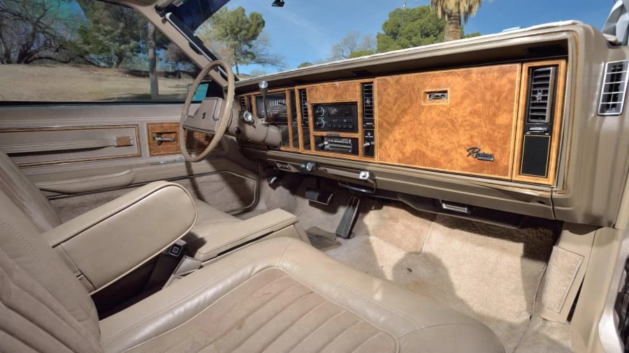 1985 Buick Riviera 4th-7th Gen - Image 5 of 20