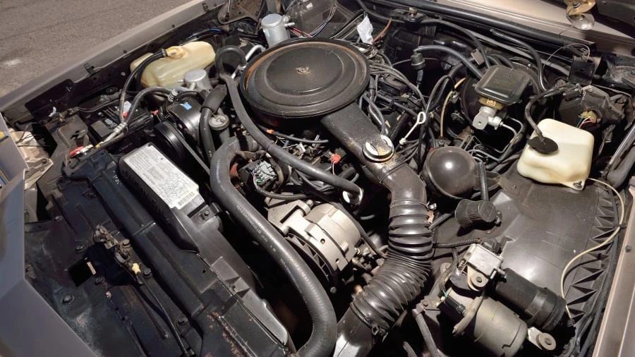 1985 Buick Riviera 4th-7th Gen - Image 6 of 20