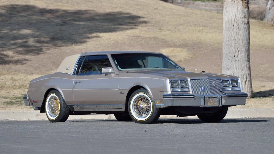 1985 Buick Riviera 4th-7th Gen - Image 12 of 20