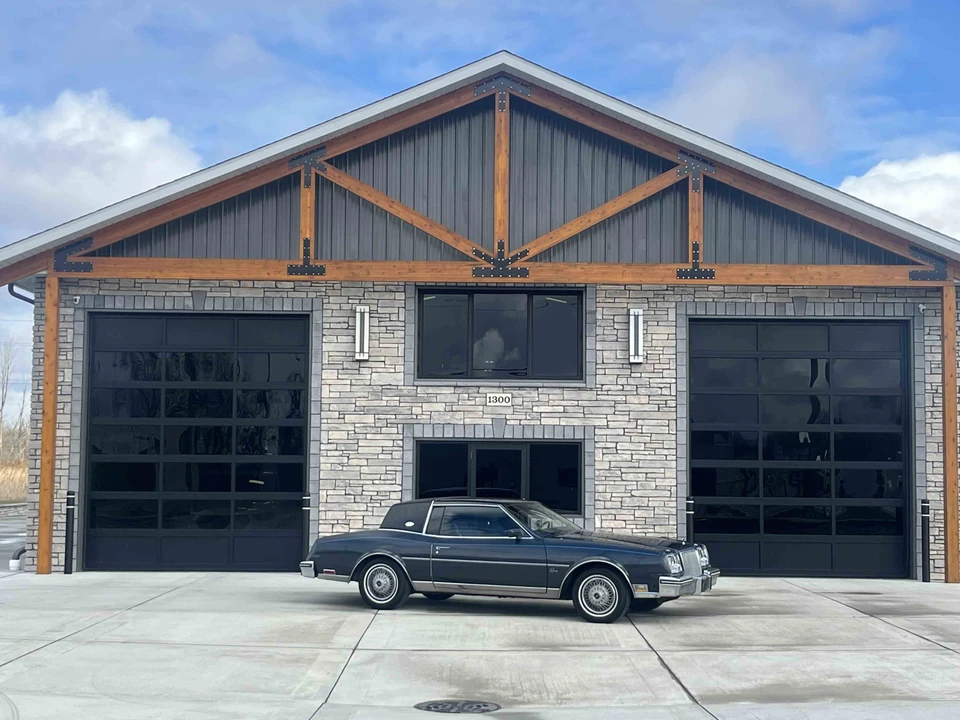 1985 Buick Riviera 4th-7th Gen - Image 12 of 31