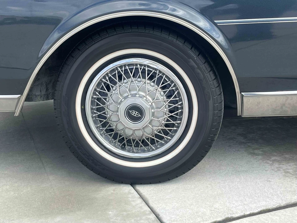 1985 Buick Riviera 4th-7th Gen - Image 25 of 31