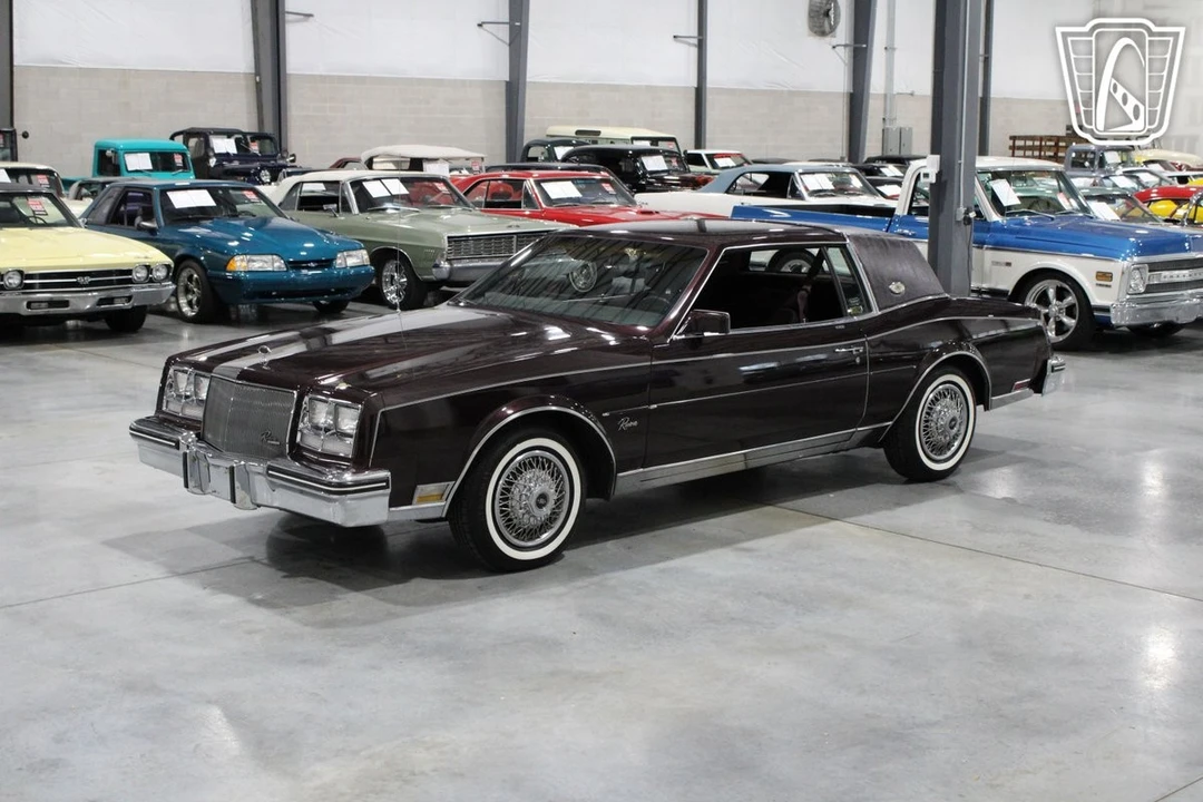 1985 Buick Riviera 4th-7th Gen - Image 29 of 31