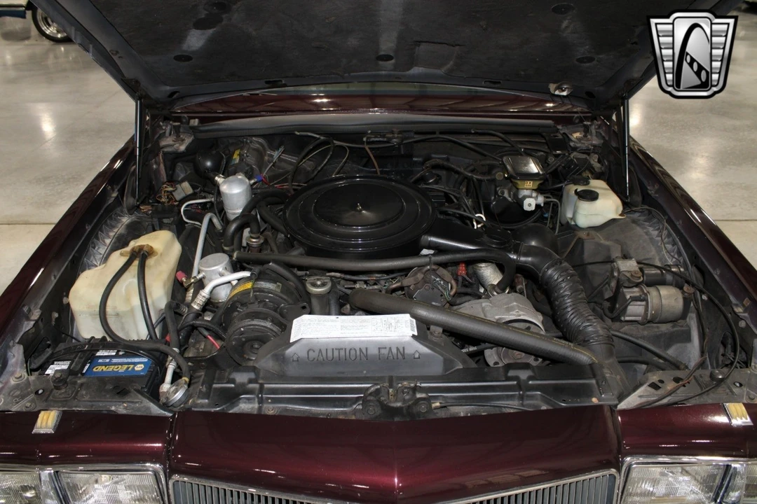 1985 Buick Riviera 4th-7th Gen - Image 11 of 12