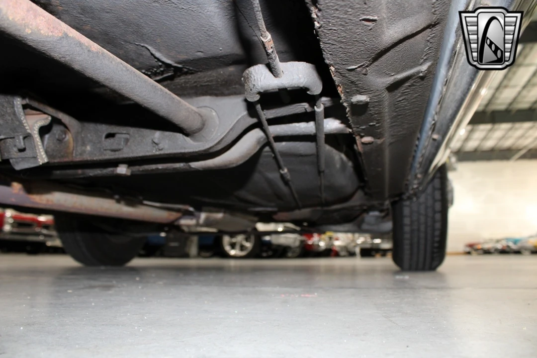 1985 Buick Riviera 4th-7th Gen - Image 12 of 12
