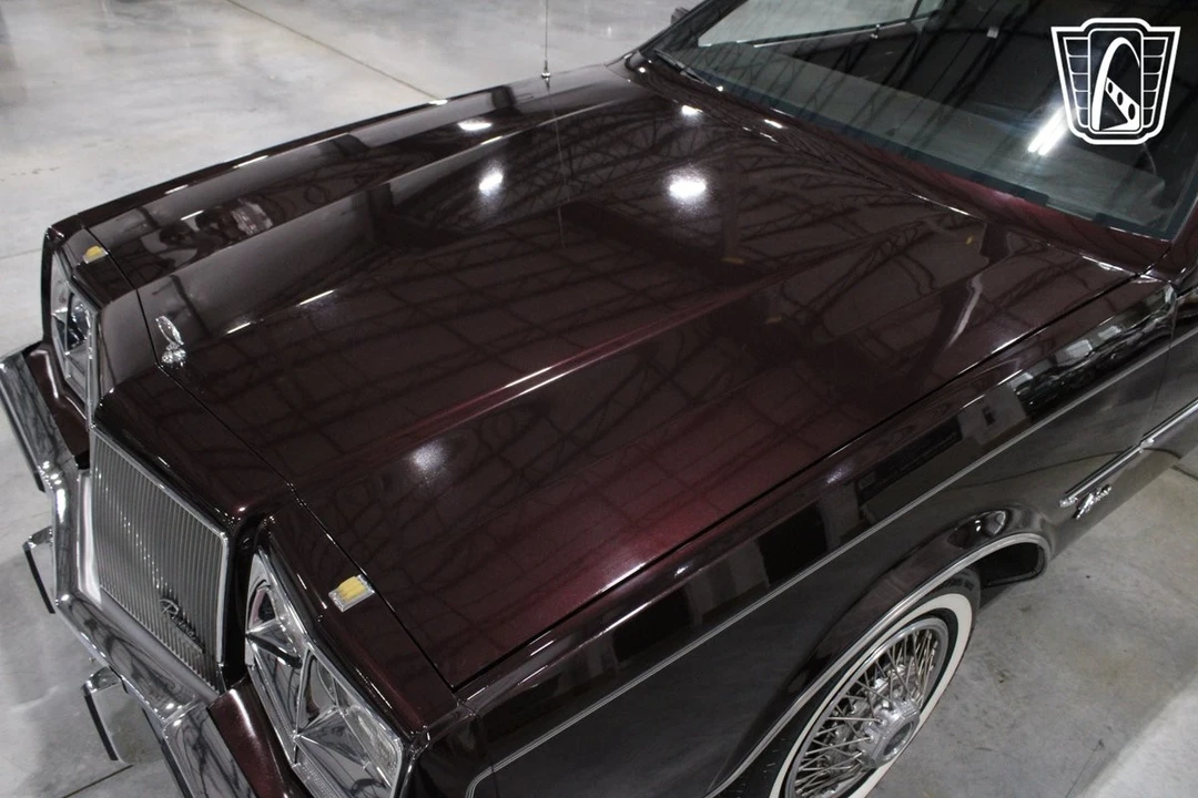 1985 Buick Riviera 4th-7th Gen - Image 30 of 31