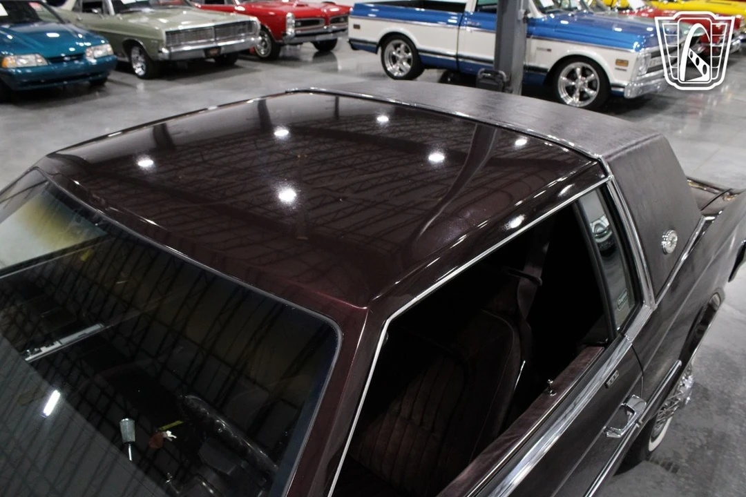 1985 Buick Riviera 4th-7th Gen - Image 31 of 31