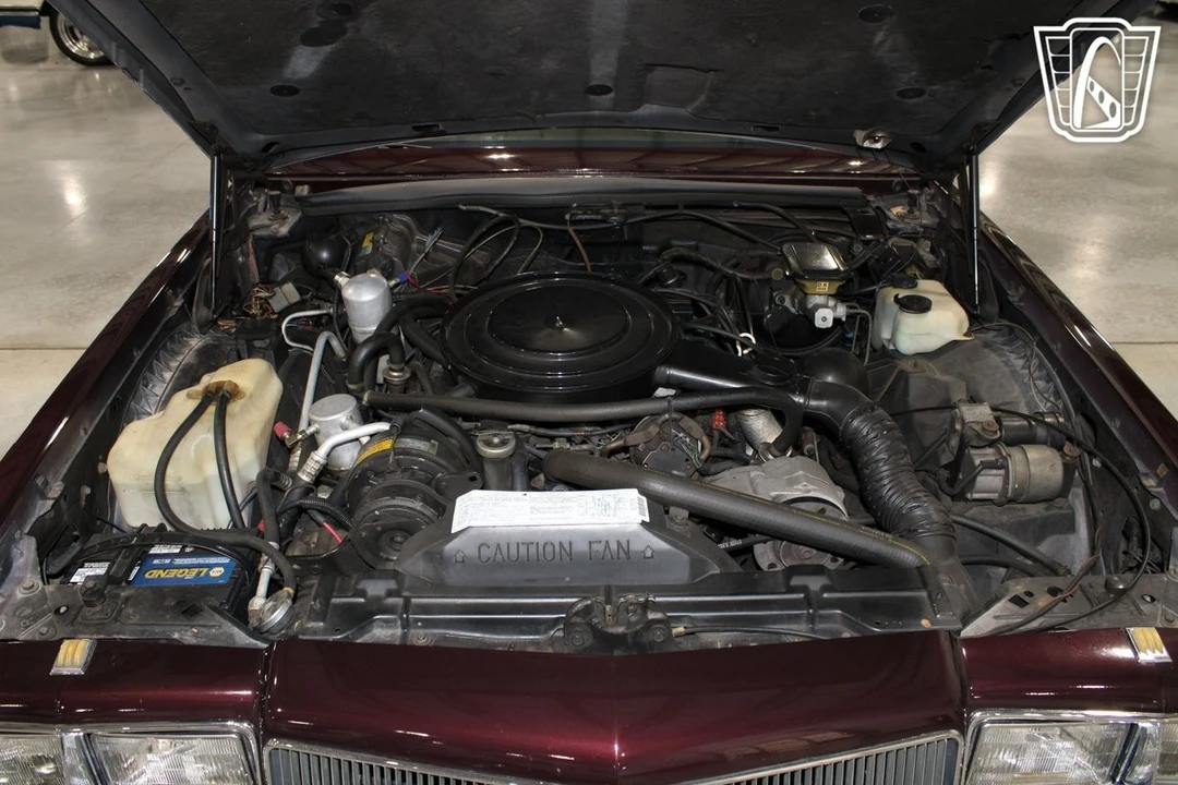 1985 Buick Riviera 4th-7th Gen - Image 10 of 31