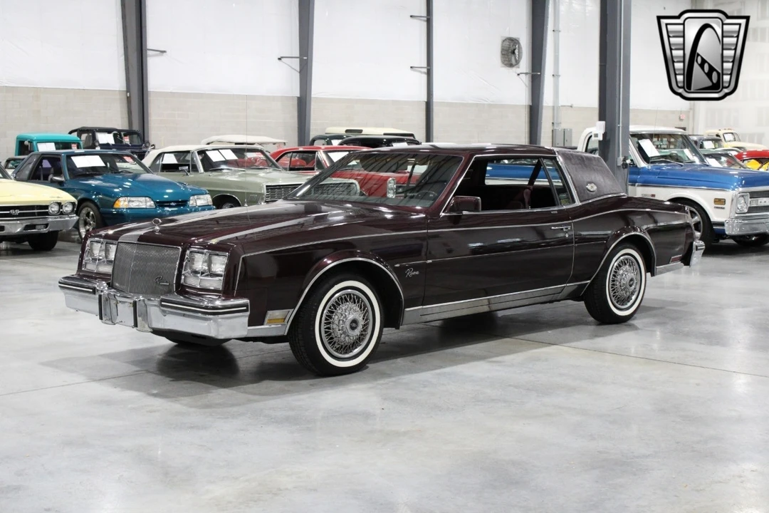 1985 Buick Riviera 4th-7th Gen - Image 3 of 12