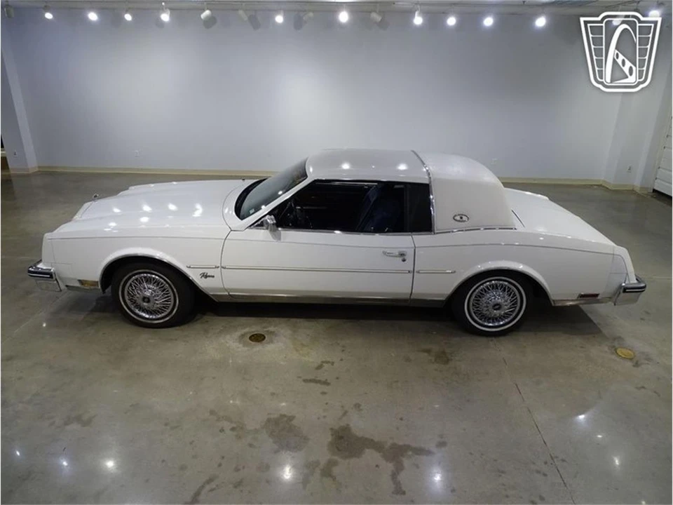 1985 Buick Riviera 4th-7th Gen - Image 6 of 31