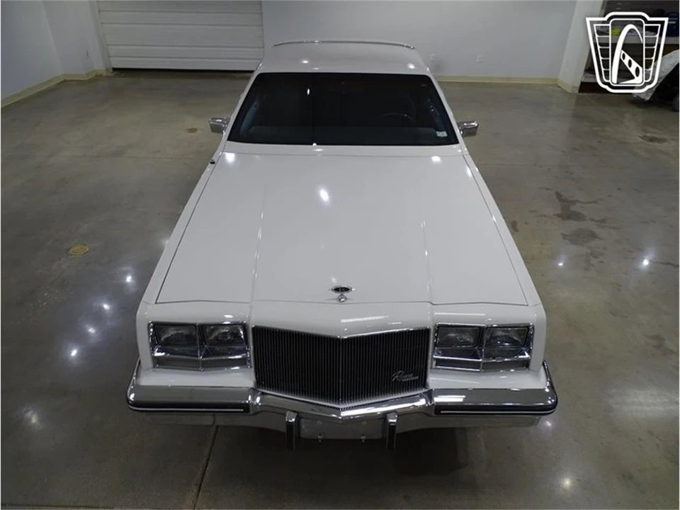 1985 Buick Riviera 4th-7th Gen - Image 24 of 31