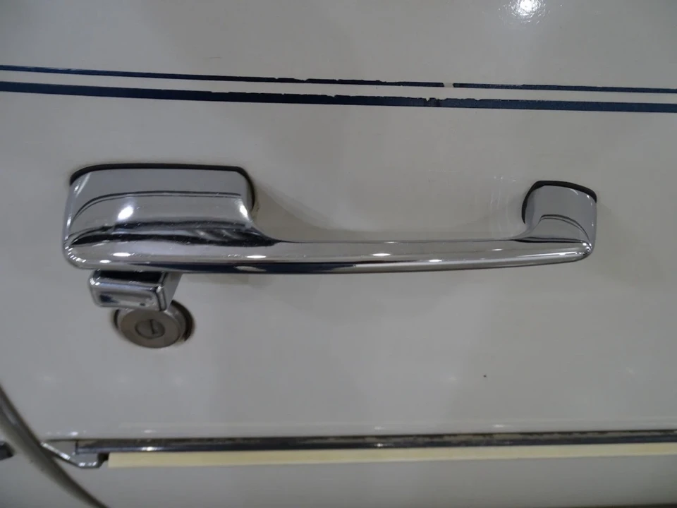 1985 Buick Riviera 4th-7th Gen - Image 19 of 21