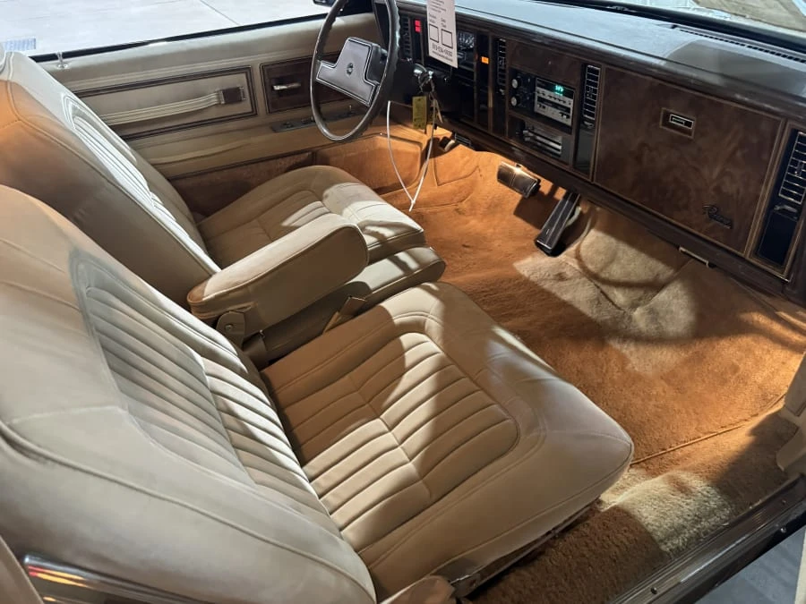 1985 Buick Riviera 4th-7th Gen - Image 7 of 11