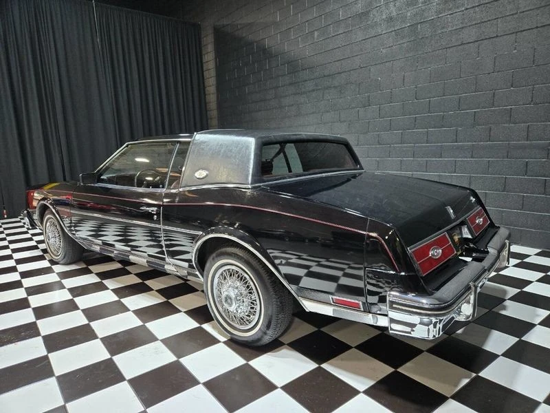 1985 Buick Riviera 4th-7th Gen - Image 4 of 12