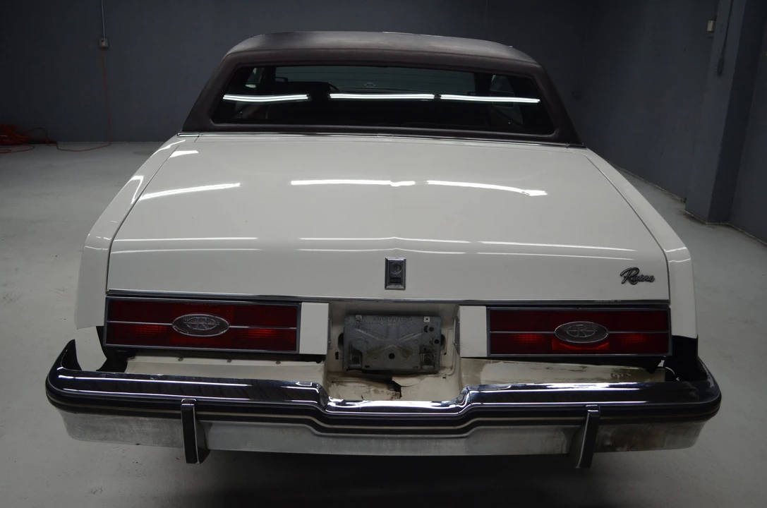 1985 Buick Riviera 4th-7th Gen - Image 6 of 31