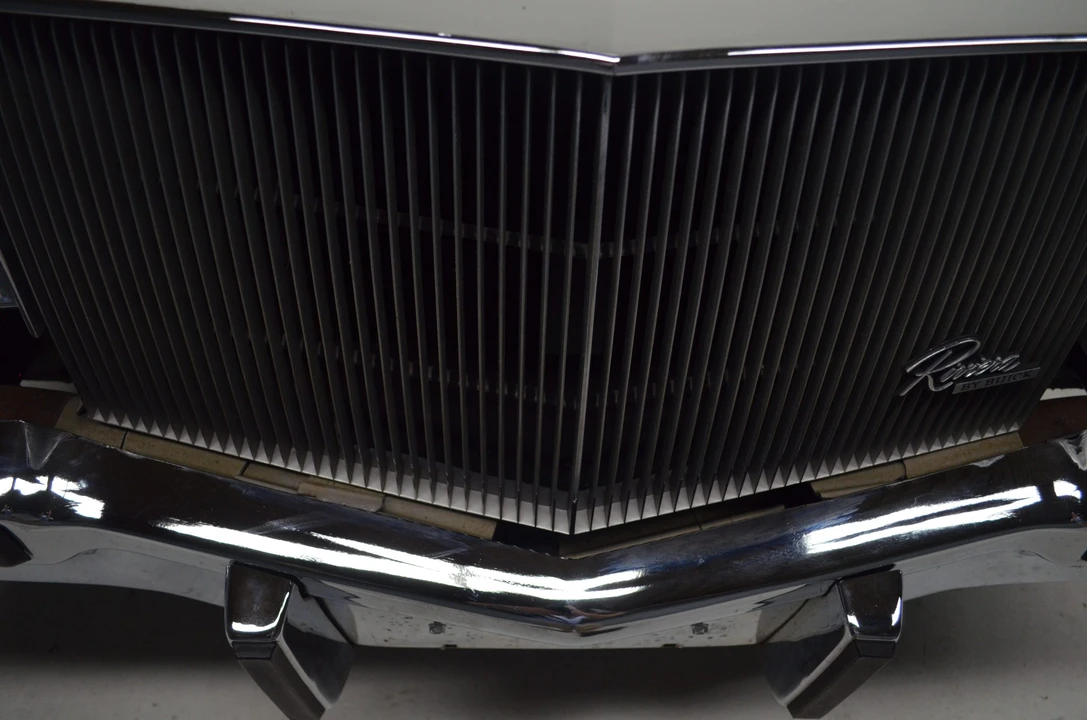 1985 Buick Riviera 4th-7th Gen - Image 28 of 31