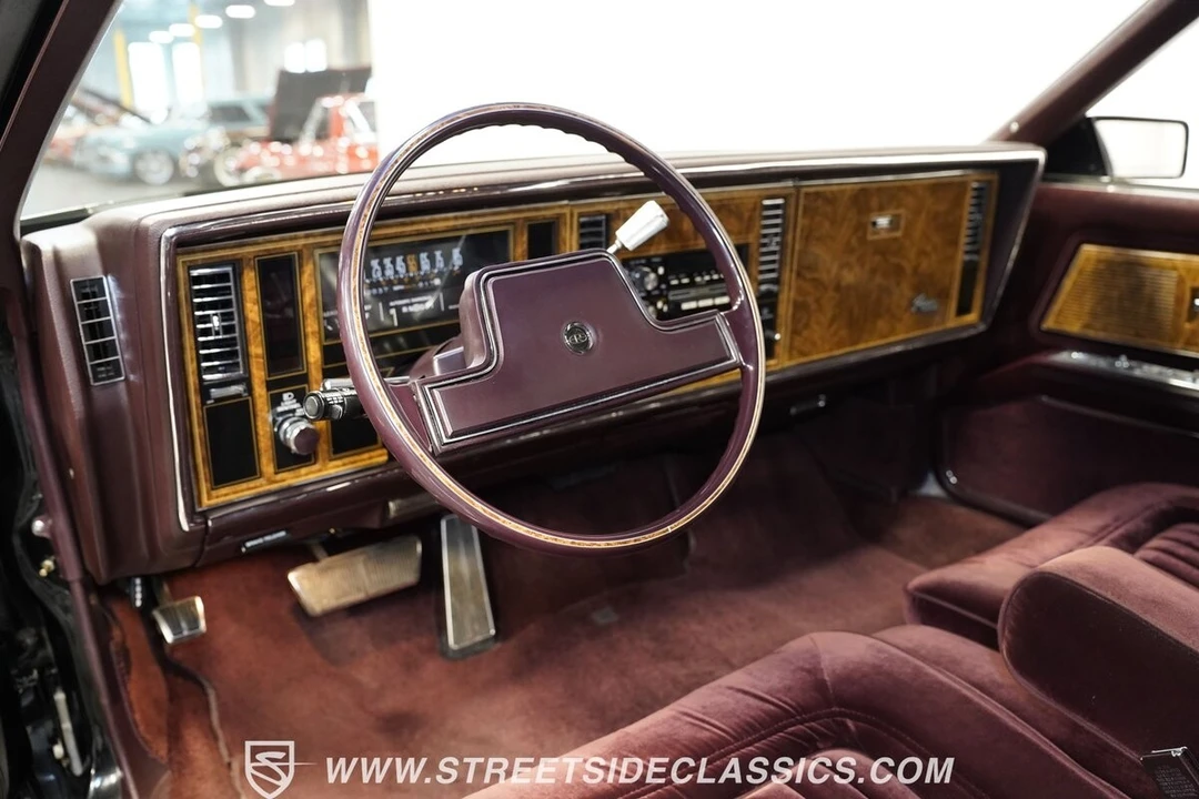 1985 Buick Riviera 4th-7th Gen - Image 5 of 12