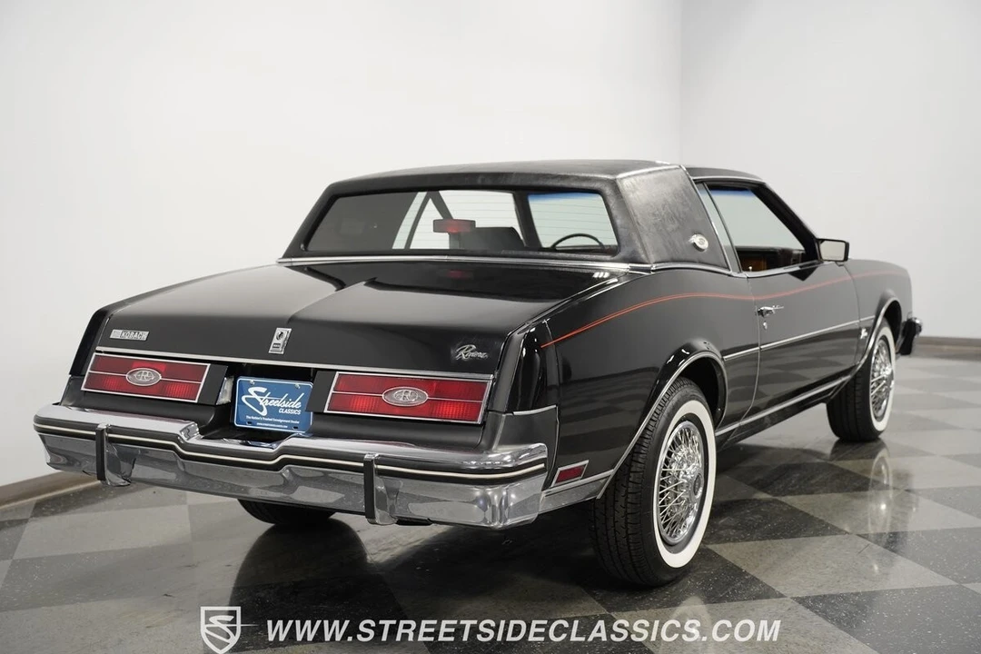 1985 Buick Riviera 4th-7th Gen - Image 11 of 12