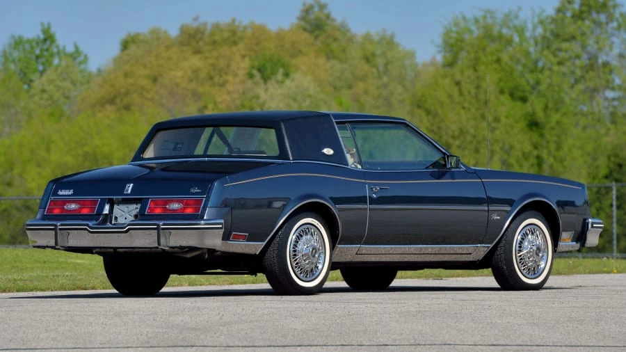 1985 Buick Riviera 4th-7th Gen - Image 3 of 31