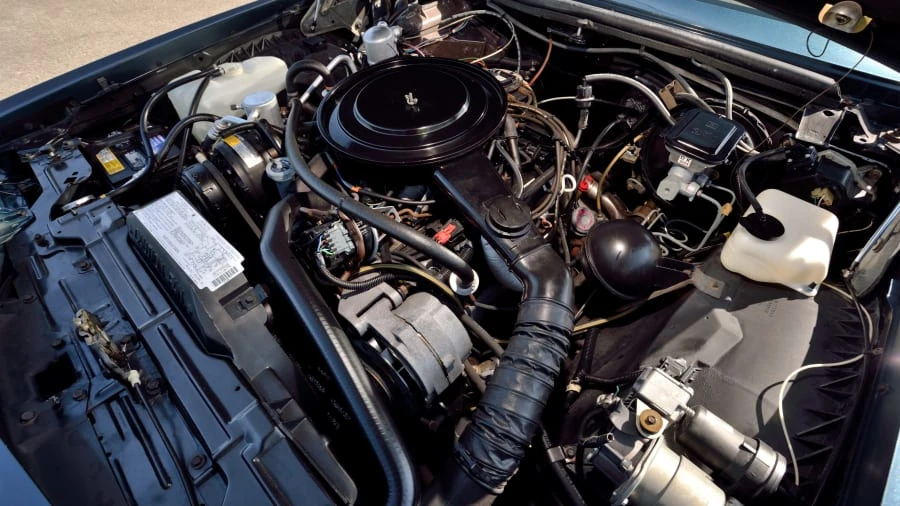 1985 Buick Riviera 4th-7th Gen - Image 6 of 31