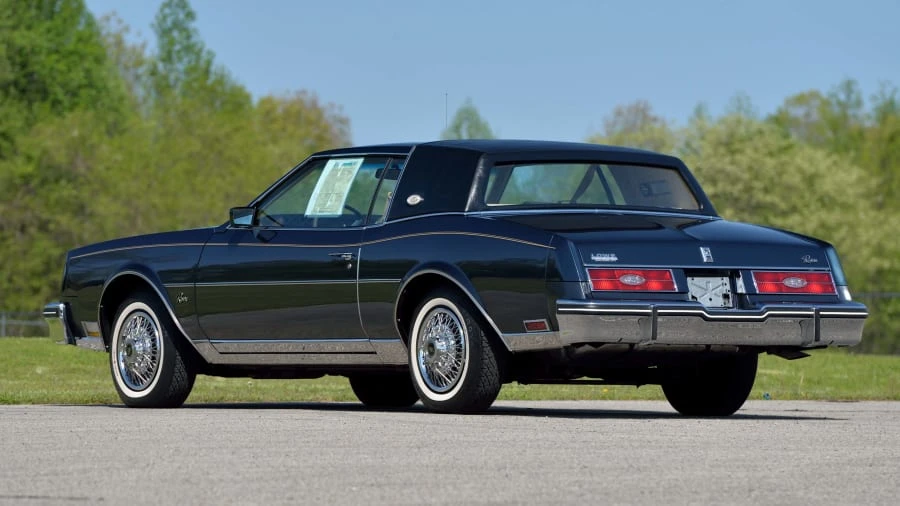 1985 Buick Riviera 4th-7th Gen - Image 13 of 31
