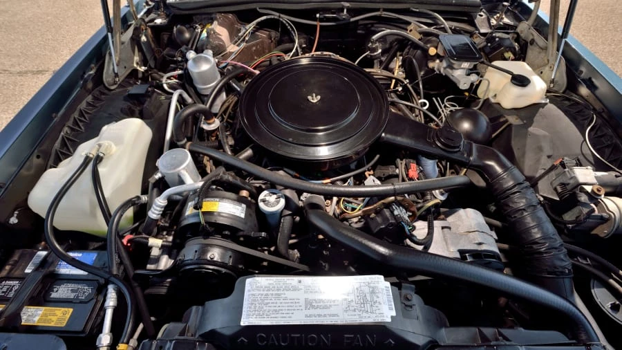 1985 Buick Riviera 4th-7th Gen - Image 24 of 31