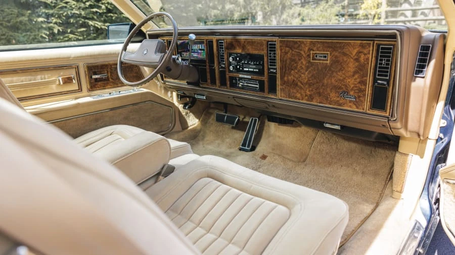 1985 Buick Riviera 4th-7th Gen - Image 18 of 28
