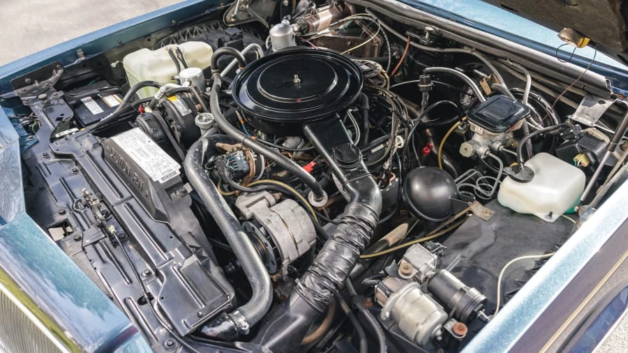 1985 Buick Riviera 4th-7th Gen - Image 26 of 28