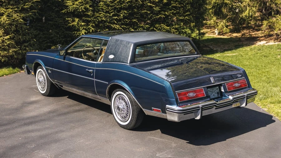 1985 Buick Riviera 4th-7th Gen - Image 7 of 28