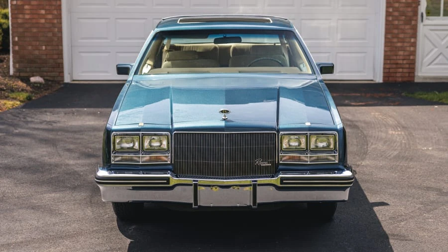 1985 Buick Riviera 4th-7th Gen - Image 8 of 28
